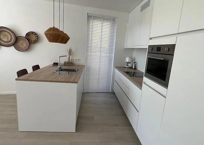 Apartment 4 Pers Garage Parkzicht